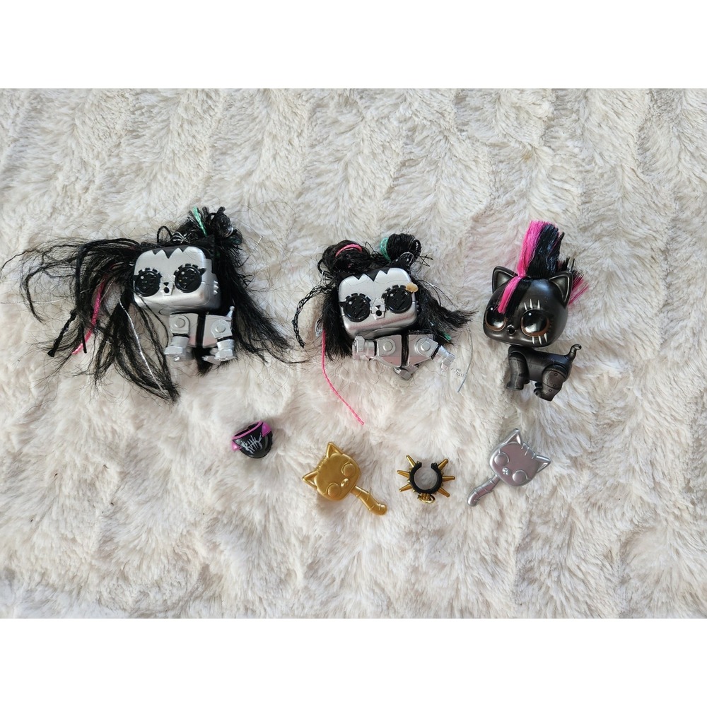 LOL‎ Surprise Doll Pets Black Cat Pink Black Mohawk And Robo Kitty Lot